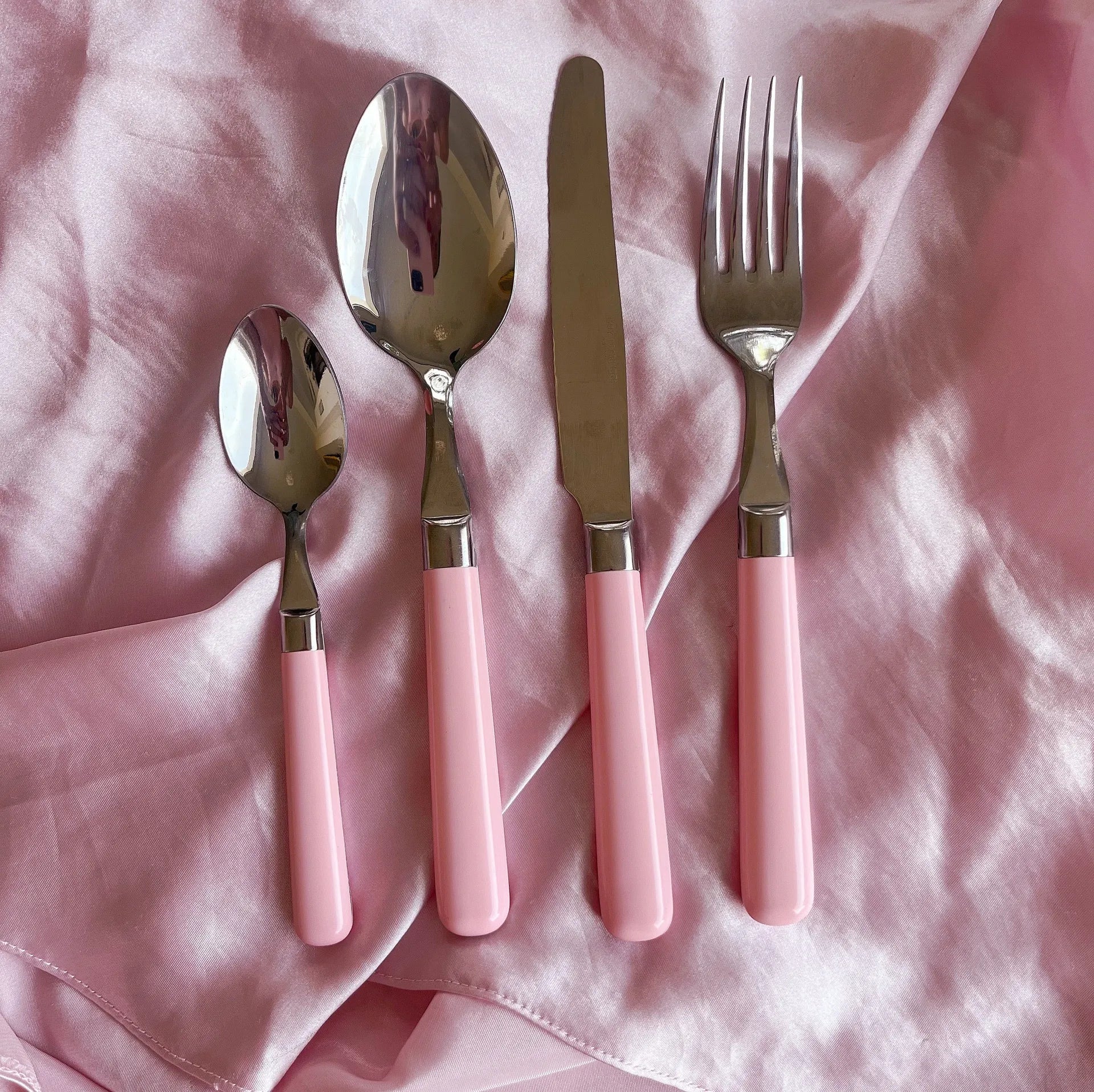 Set de 24 couverts rose Guy Degrenne – Made in France - Années 80 - Club Barbara