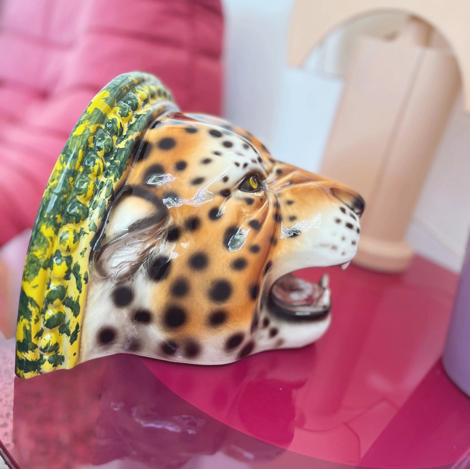 Étagère murale léopard en céramique émaillée, Made in Italy