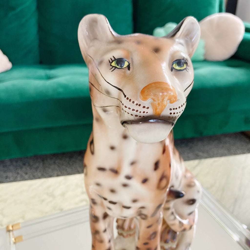 Statue leopard en céramique - Club Barbara