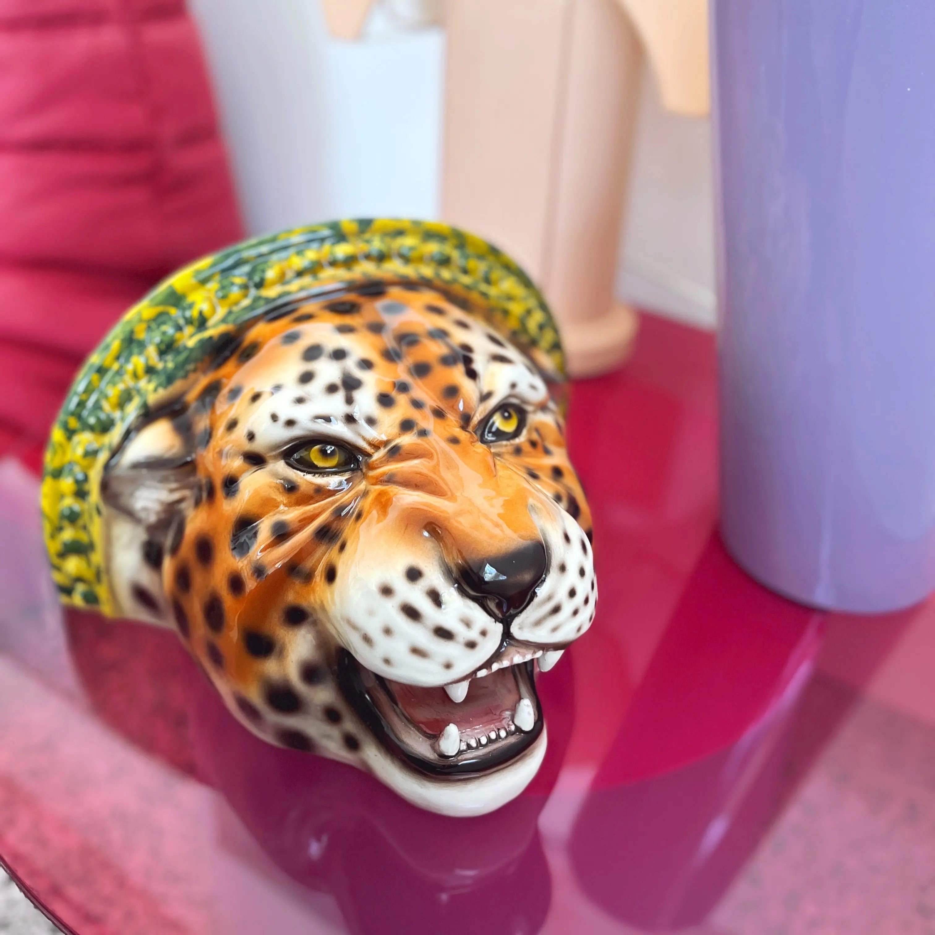 Tête de léopard ou panthèrecéramique  étagère murale, Club Barbara
