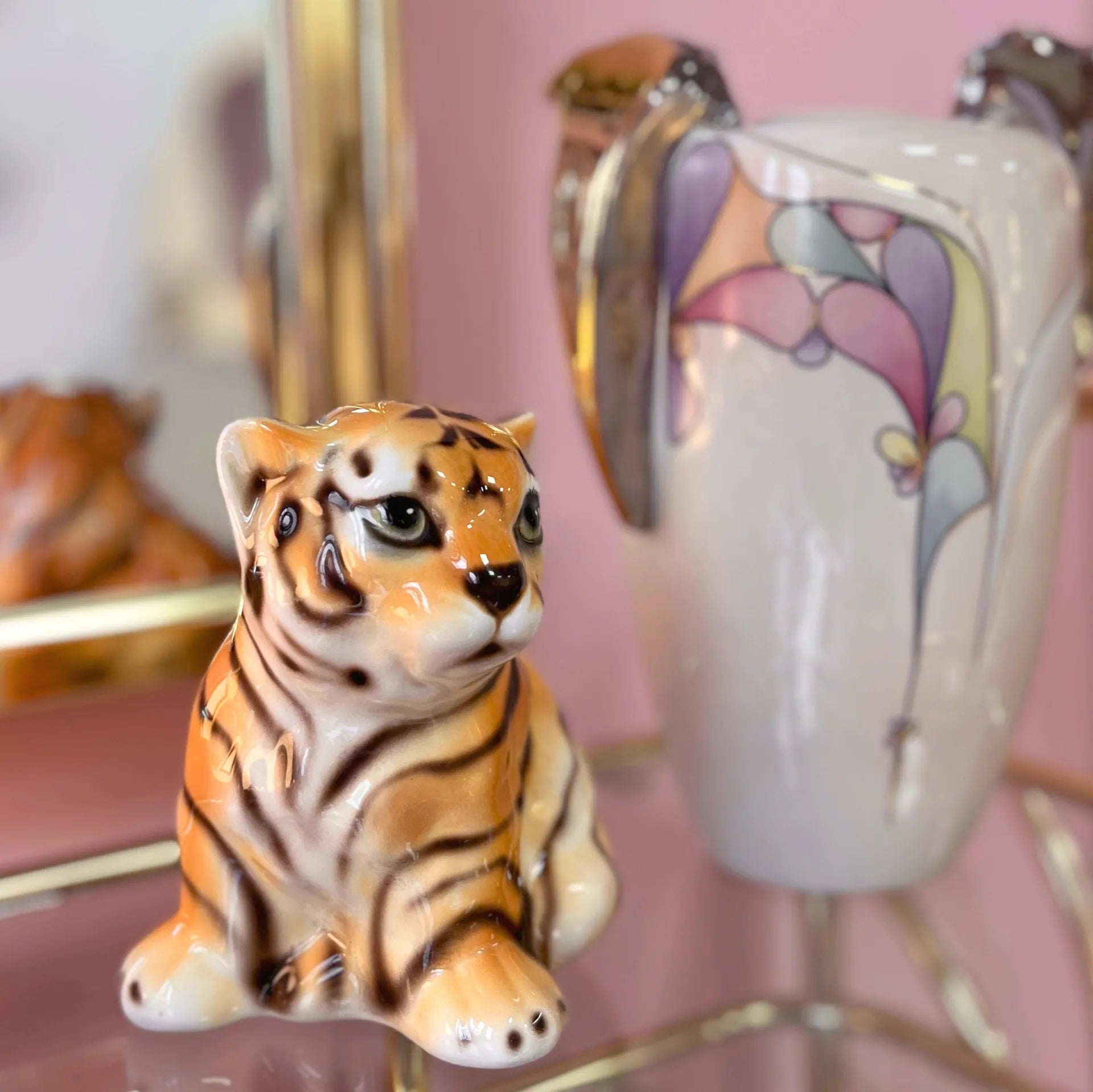Statuette Bébé Tigre en Céramique Émaillée, signée Italie, Années 70 - Club Barbara
