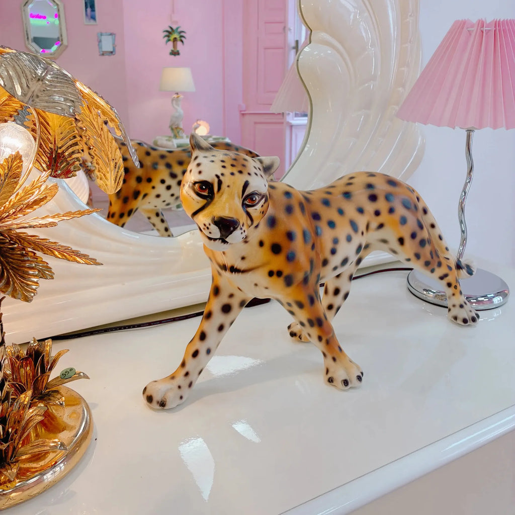 Statuette guépard vintage, céramique biscuit peinte à la main, années 70 - Club Barbara