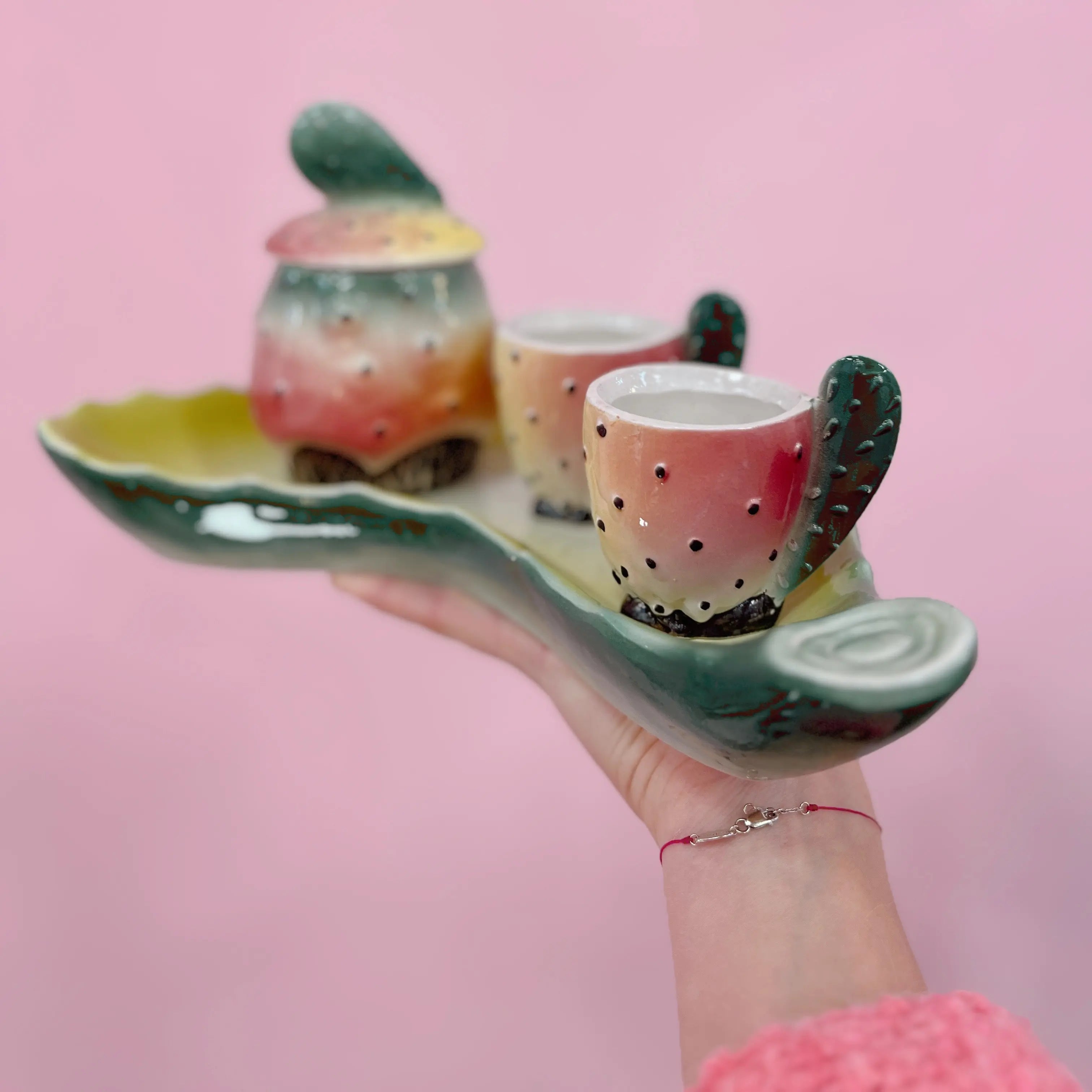 Service à café en céramique sicilienne barbotine figuier de Barbarie, années 70