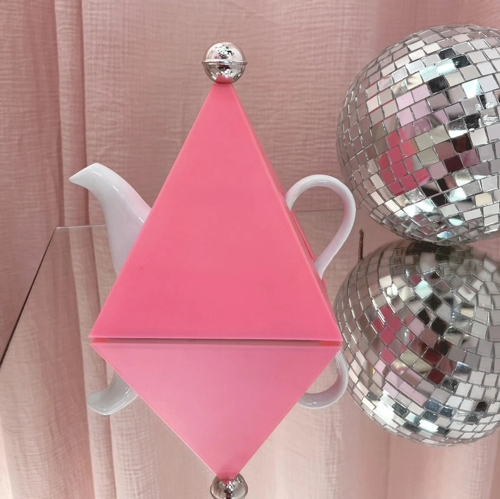 Théière Memphis Design blanche et rose, céramique années 80 - Club Barbara
