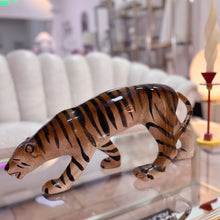 Charger l&#39;image dans la galerie, Tigre en céramique émaillée, années 70
