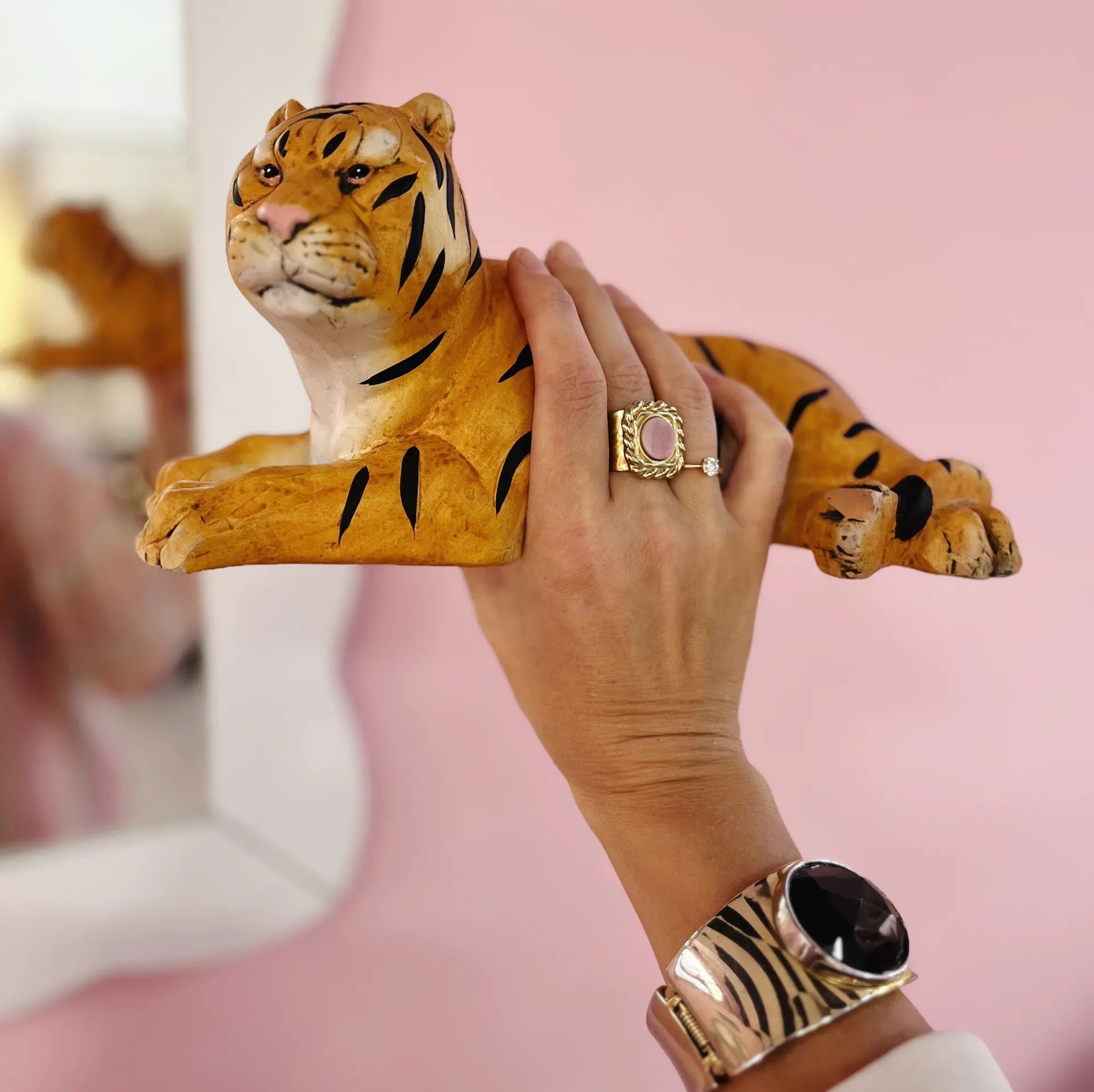 Tigre du Bengale en terre cuite peinte à la main, années 80 - Club Barbara