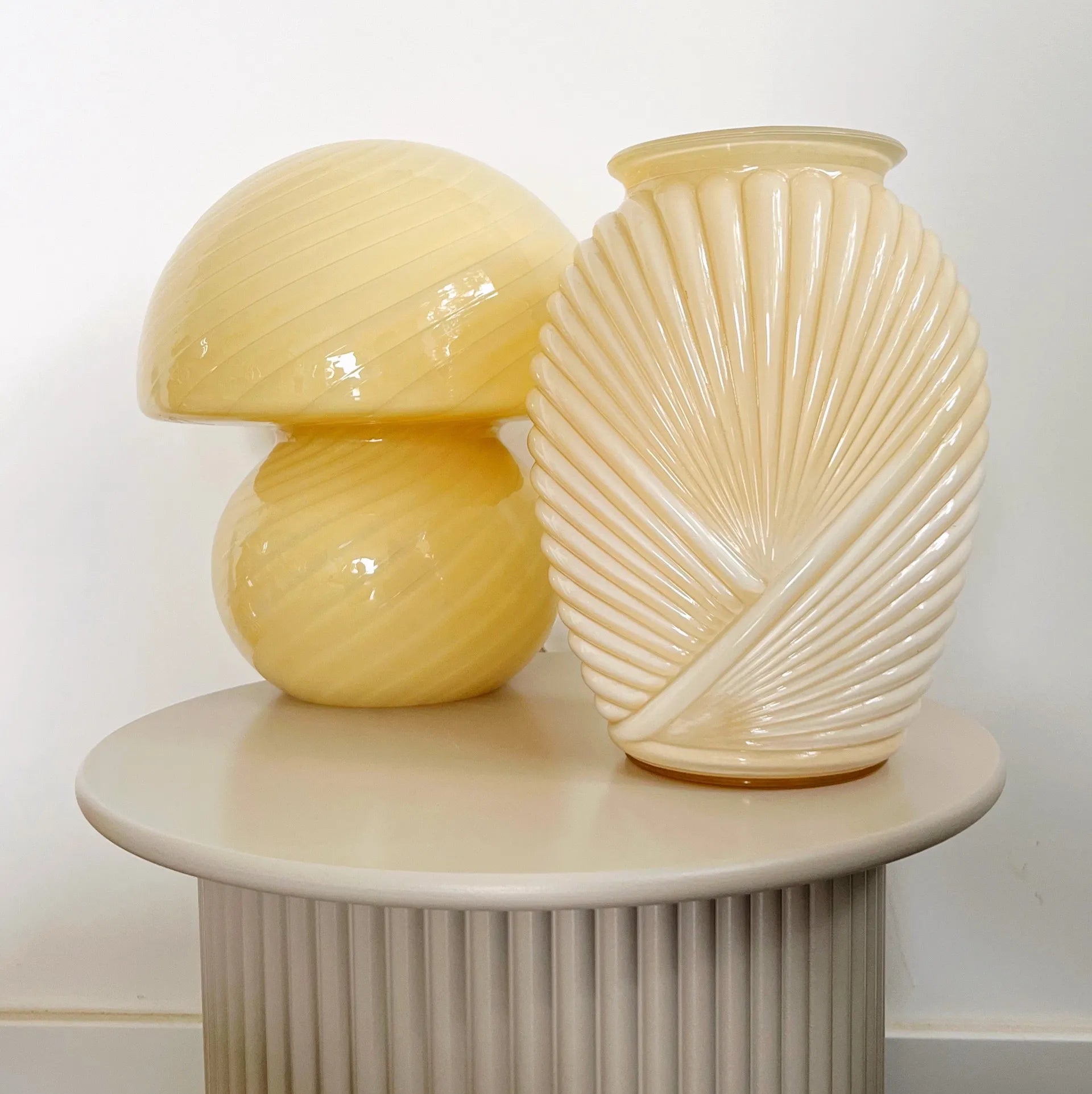 Vase Anchor Hocking annees 80 beige - Club Barbara