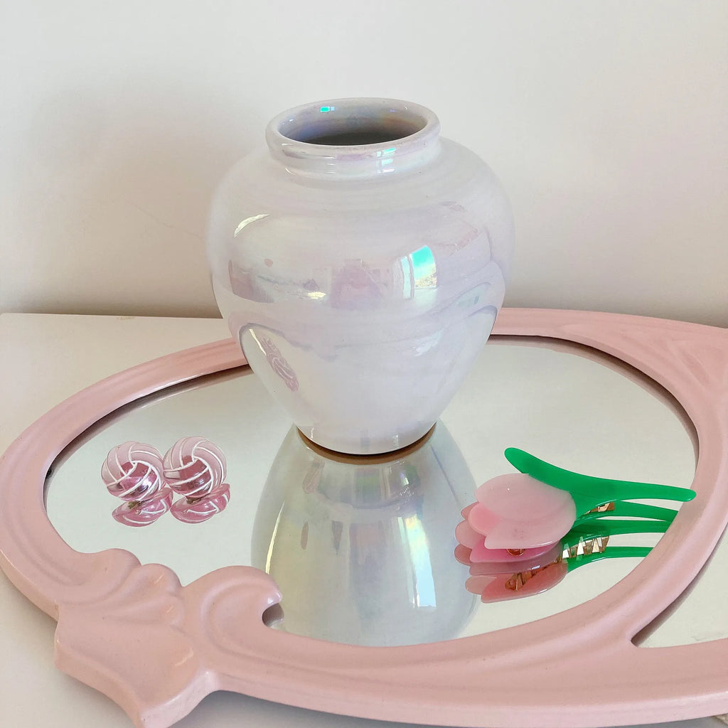 Vase années 80 blanc rosé iridescent - Club Barbara