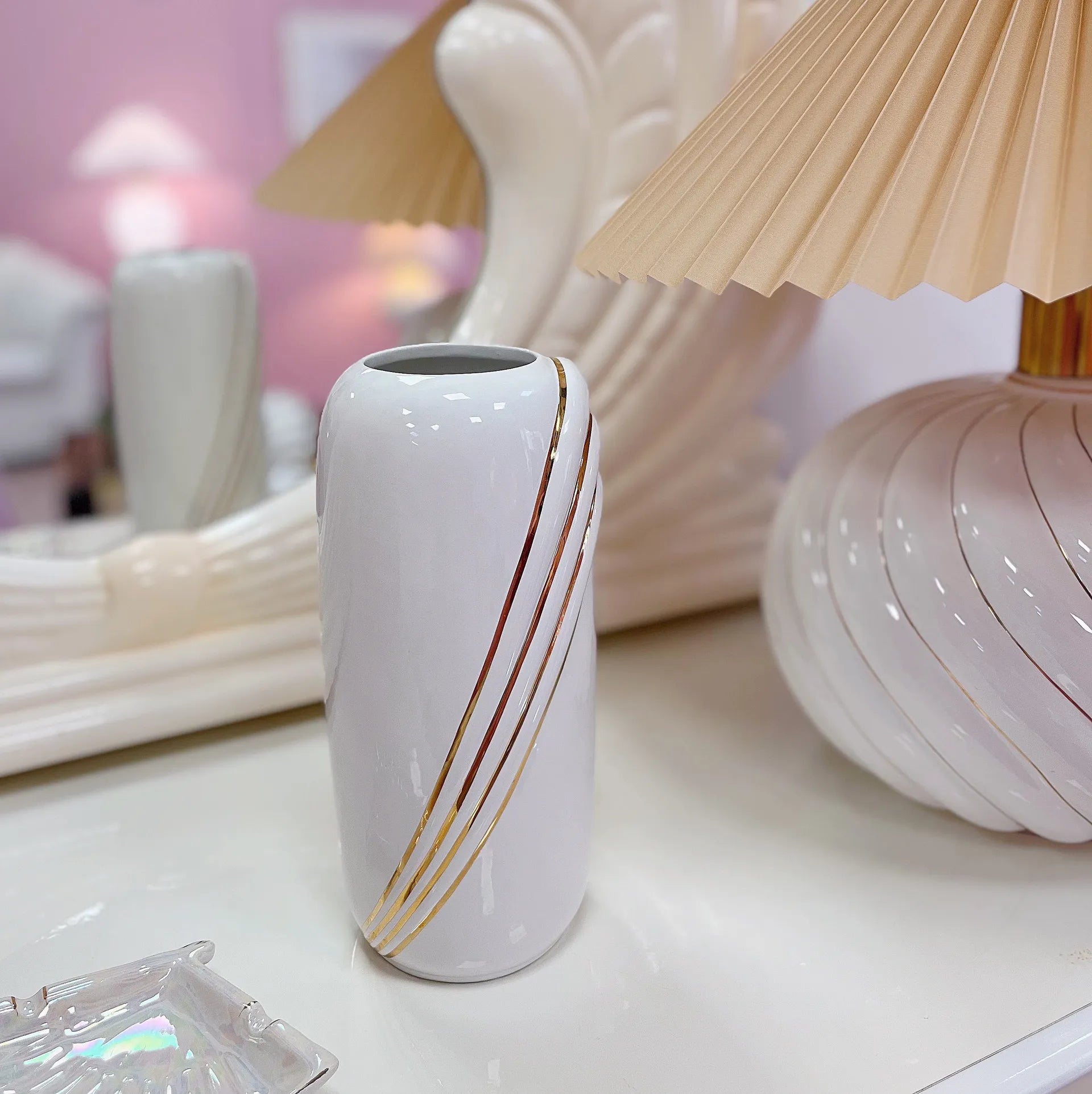 Vase Art Déco doré 80s - Club Barbara