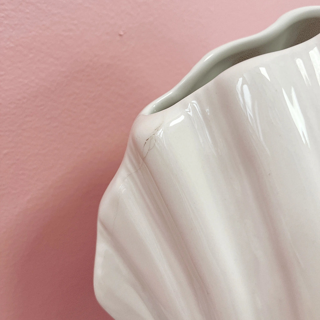 Vase coquillage déco en céramique blanche émaillée Club Barbara
