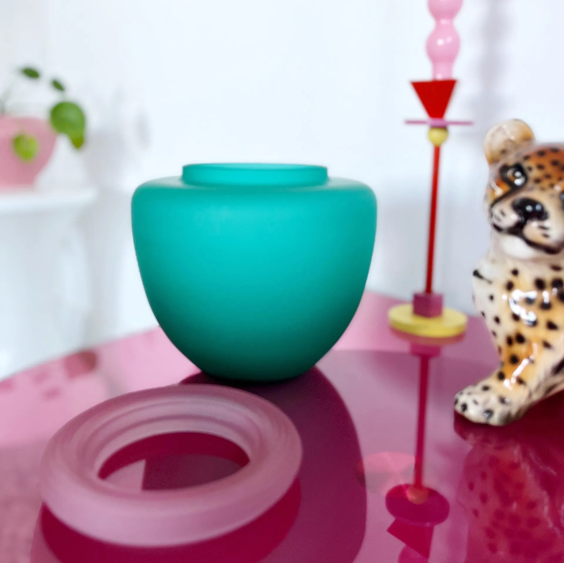 Vase en verre givré 80’s - Club Barbara