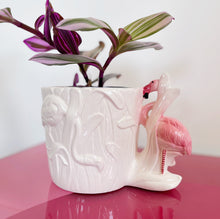 Load image into Gallery viewer, Vintage flamingo planter
