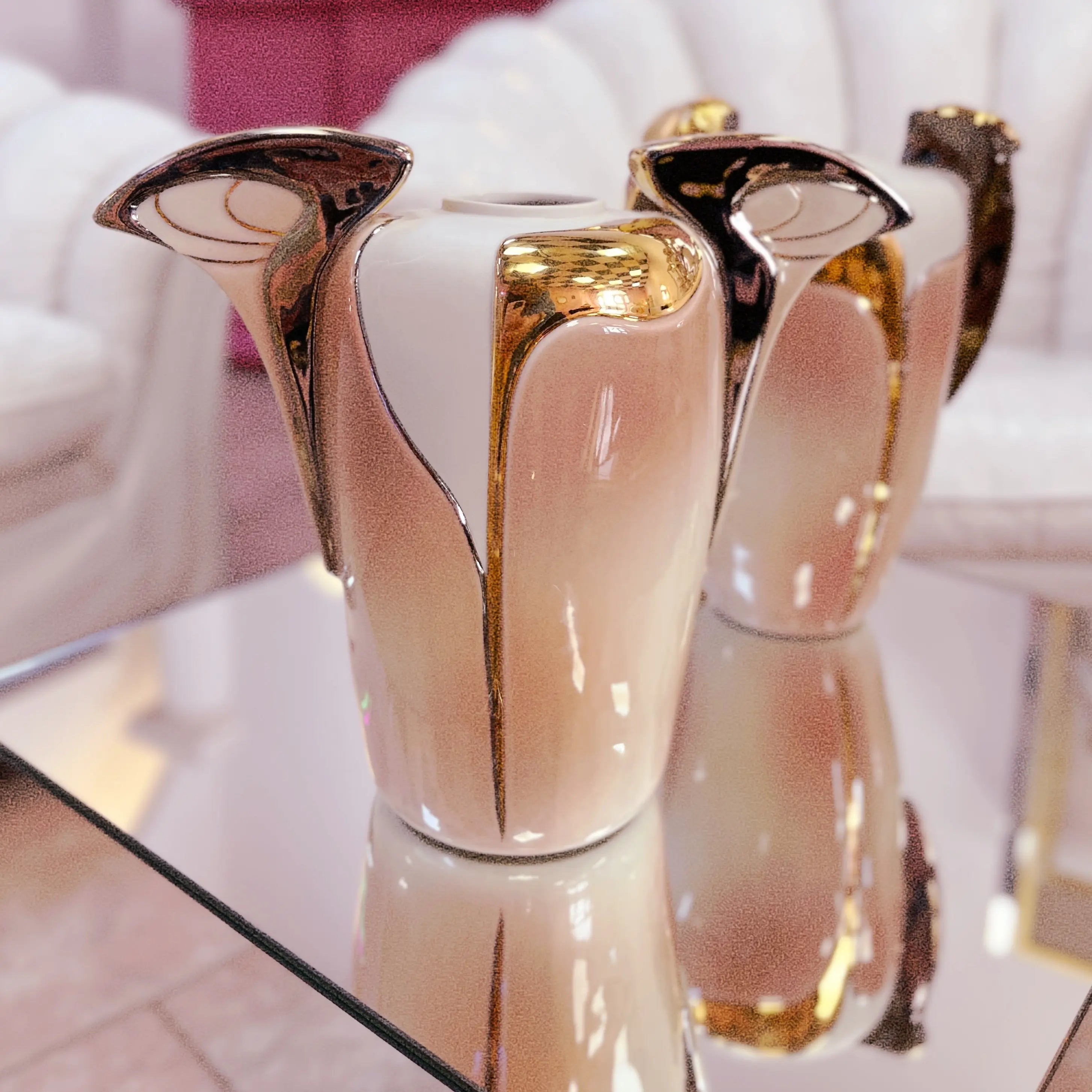 Paire de vases Galos porcelaine ivoire rosé et platine, décoration vintage 80s, Club Barbara
