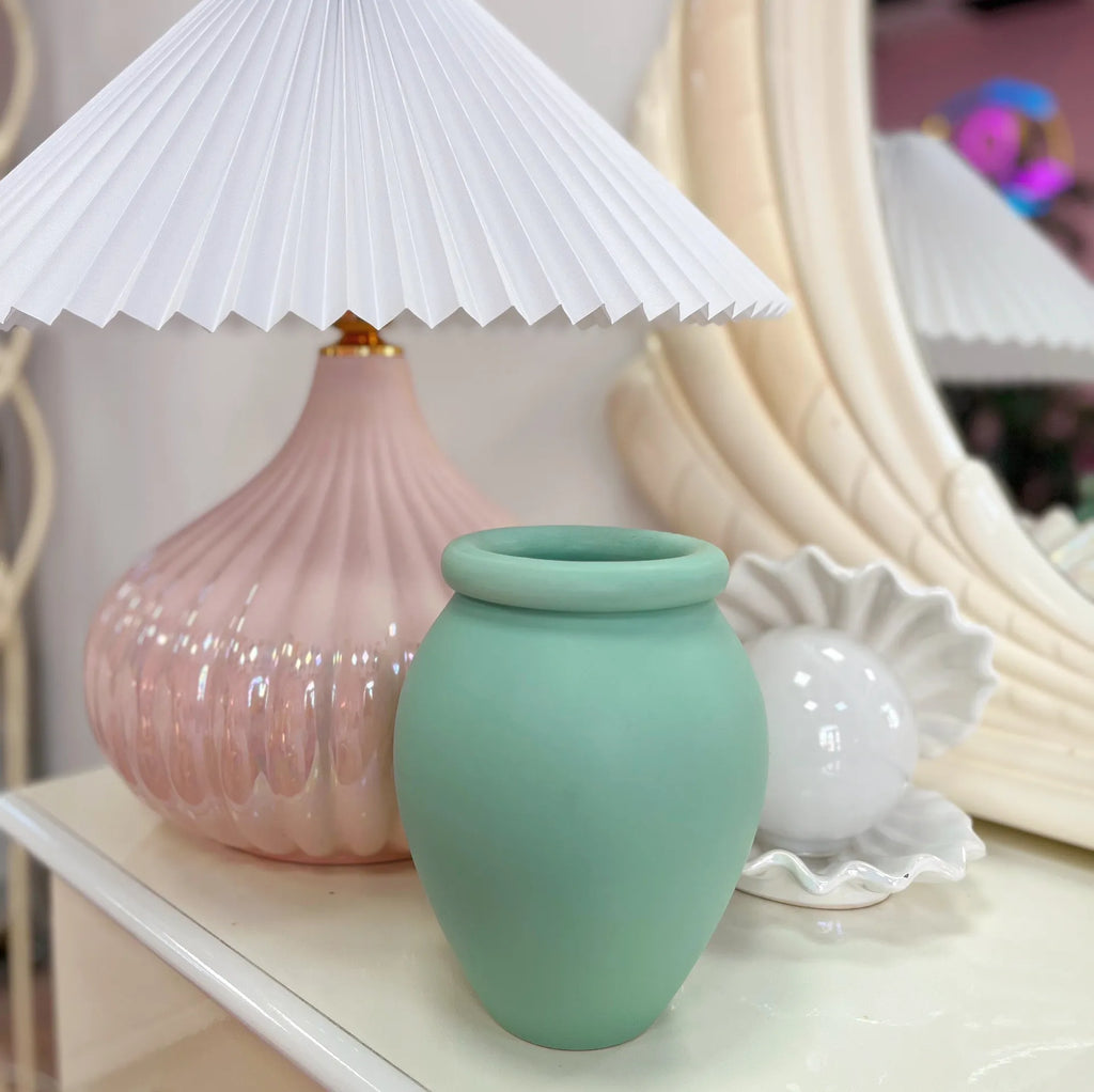 Vase vert d’eau vintage, années 80, made in Portugal - Club Barbara