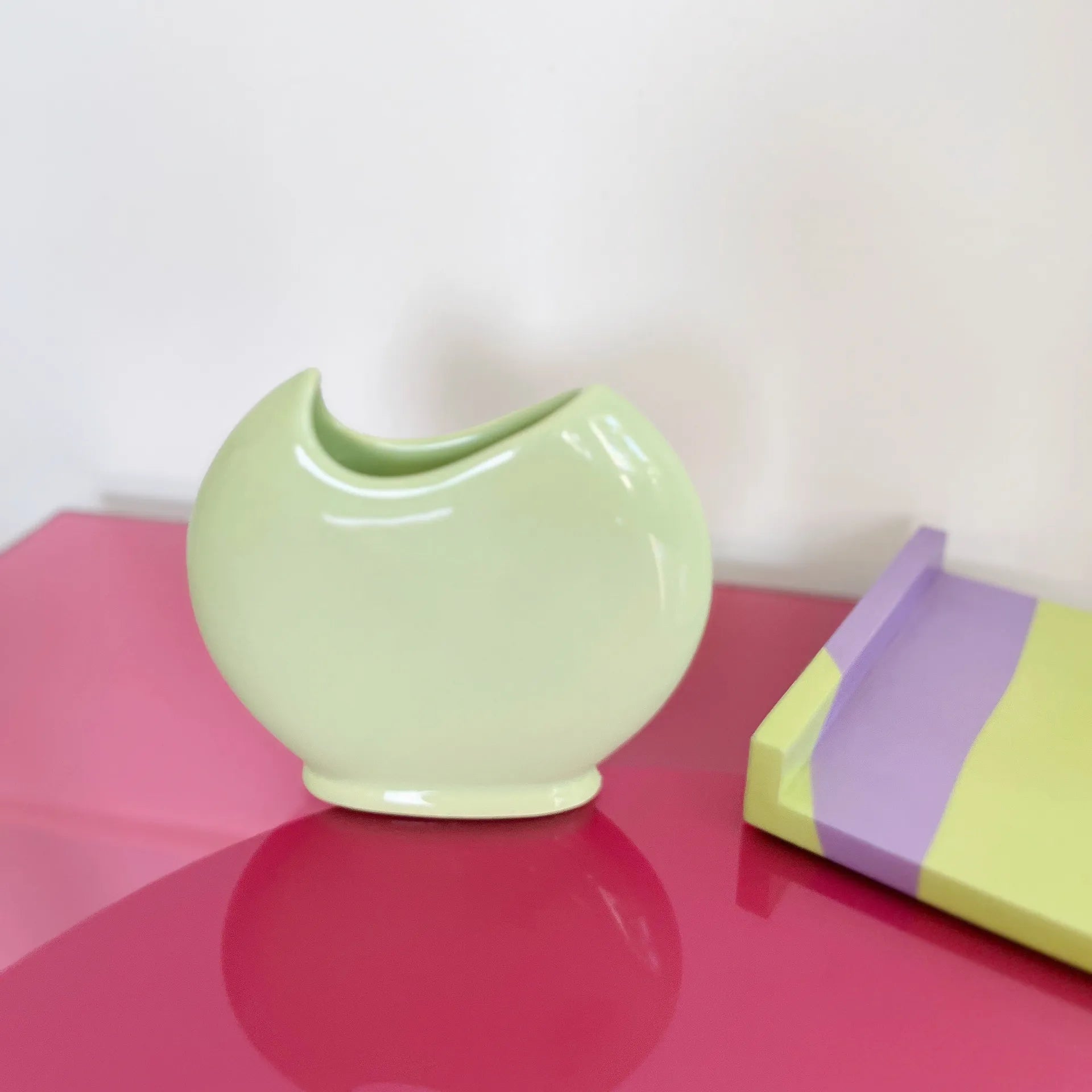 Vase wavy vert pastel - Club Barbara