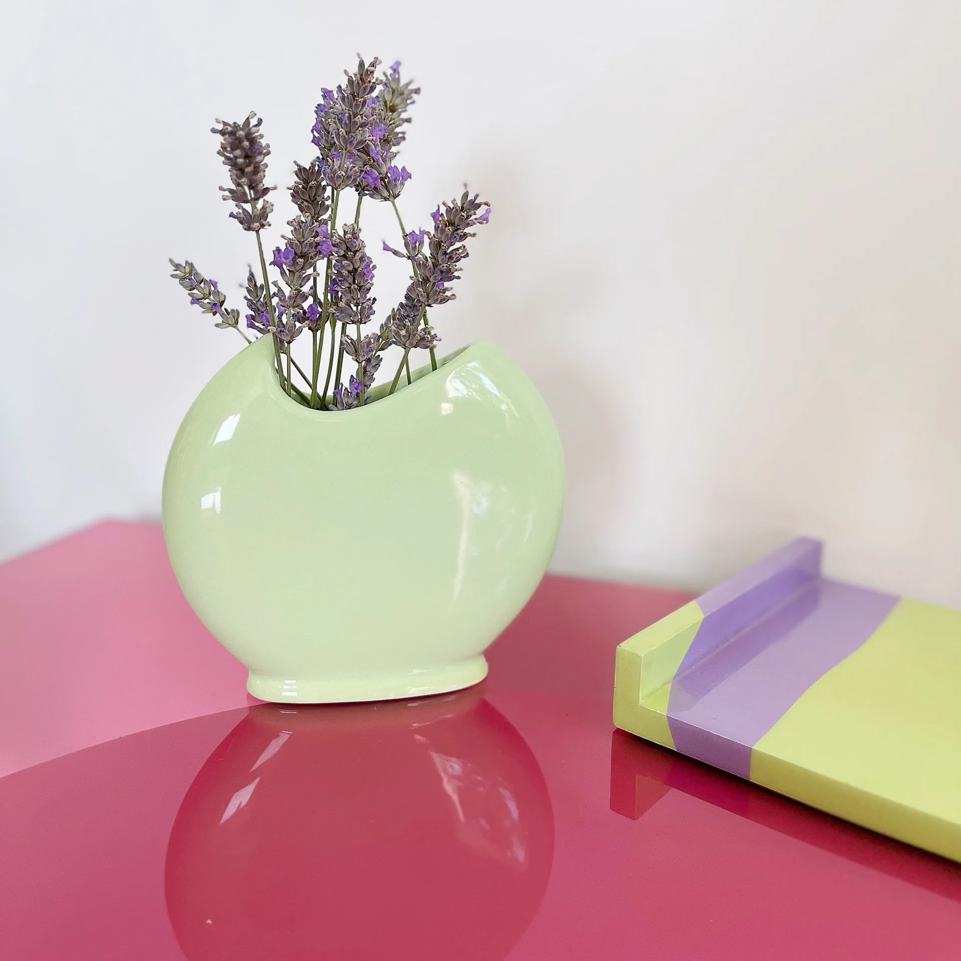 Vase wavy vert pastel - Club Barbara