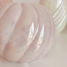 Charger l&#39;image dans la galerie, Vase boule torsadé
