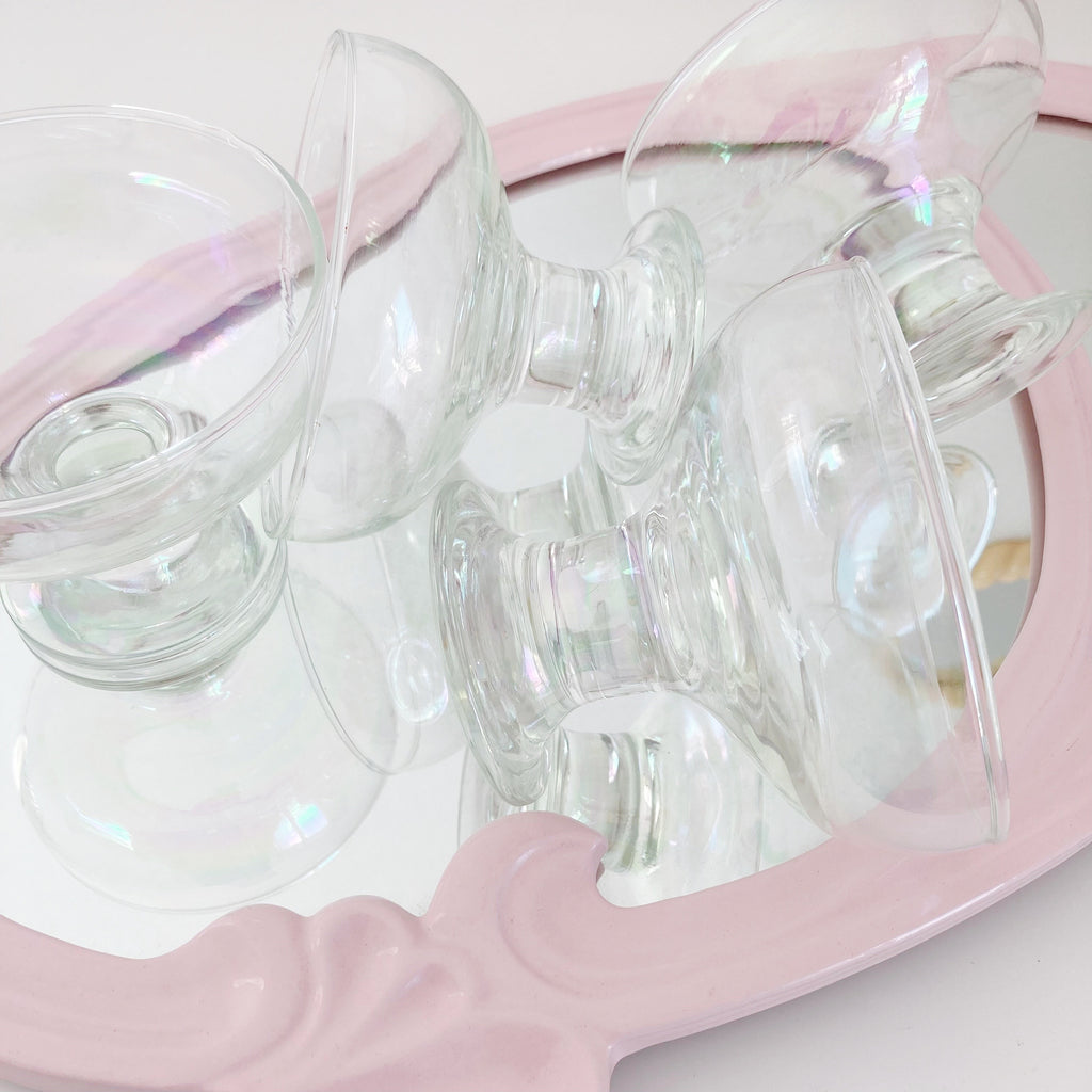 Coupes à glace iridescentes