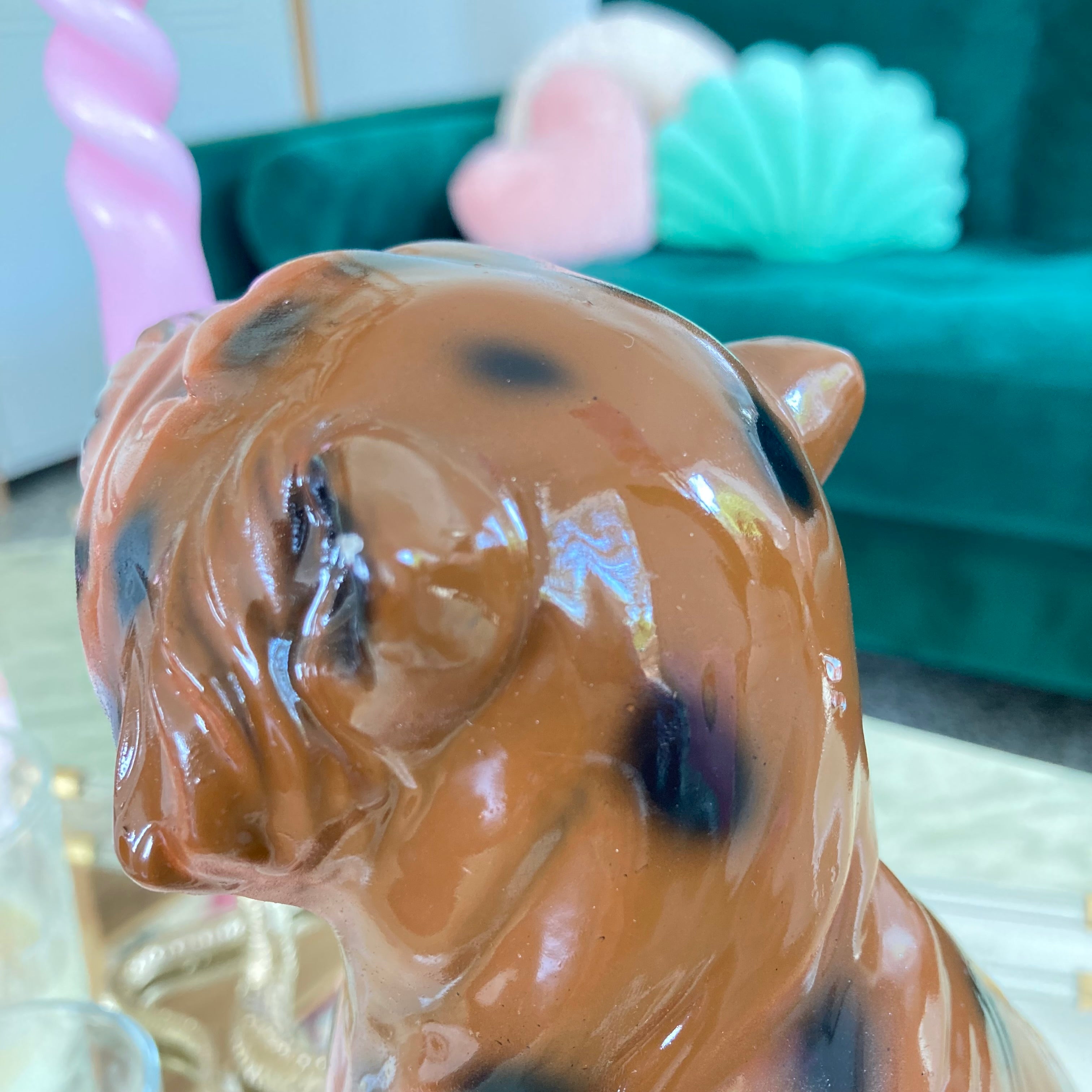 Félin en céramique