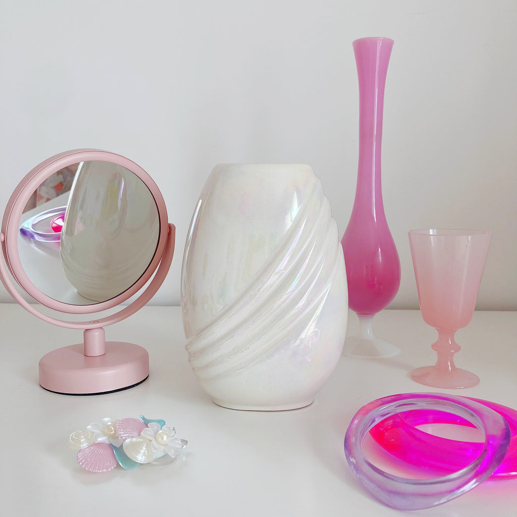 vase art deco iridescent