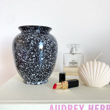 Load image into Gallery viewer, Black and white speckled vase
