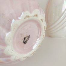 Charger l&#39;image dans la galerie, Vase boule torsadé
