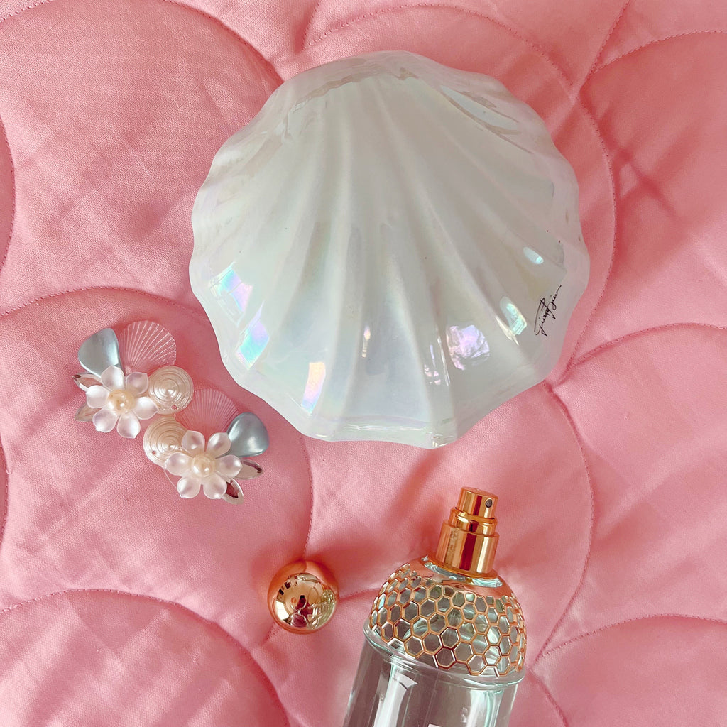 Boîte coquillage en céramique iridescente