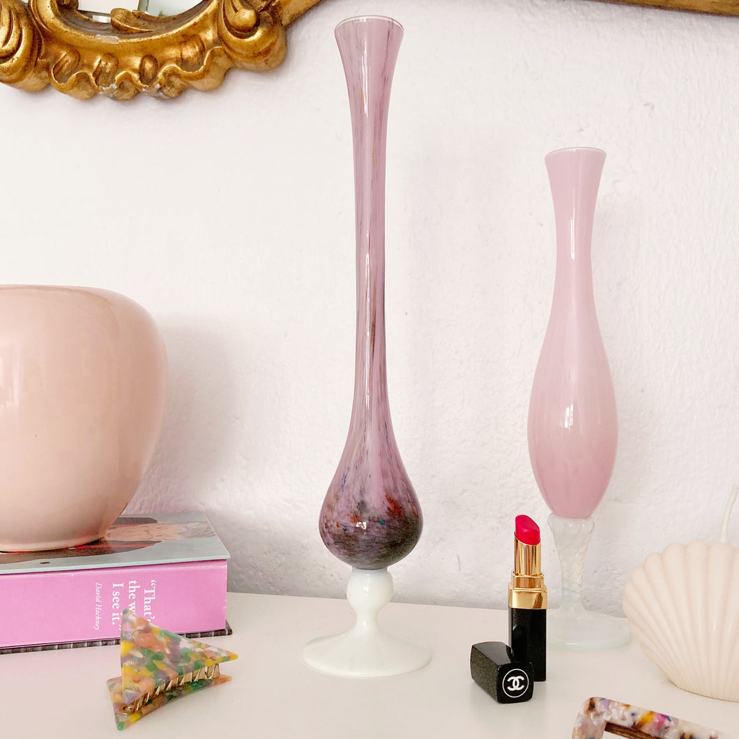 Grand soliflore opaline moucheté rose et violet