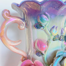 Charger l&#39;image dans la galerie, Grand vase pastel iridescent
